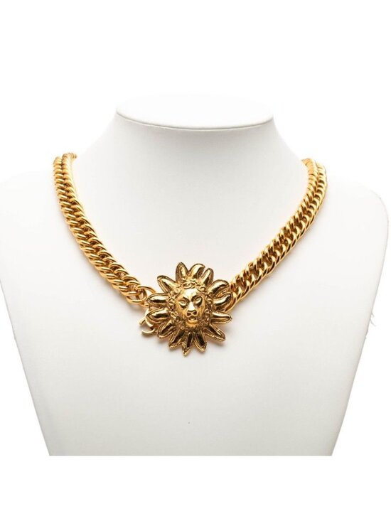 Chanel CC Logo Lion Motif Chain Belt Gold Plated main image 2